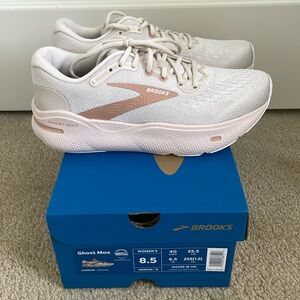 Brooks Ghost Max